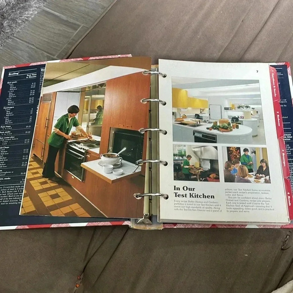 Vintage Better Homes & Garden 1981 3rd printing - Picture 3 of 11